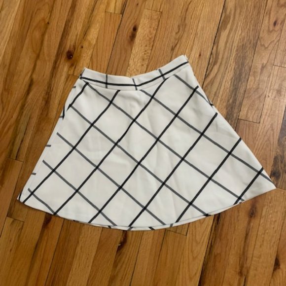 Loft Mini Skirt Size 4